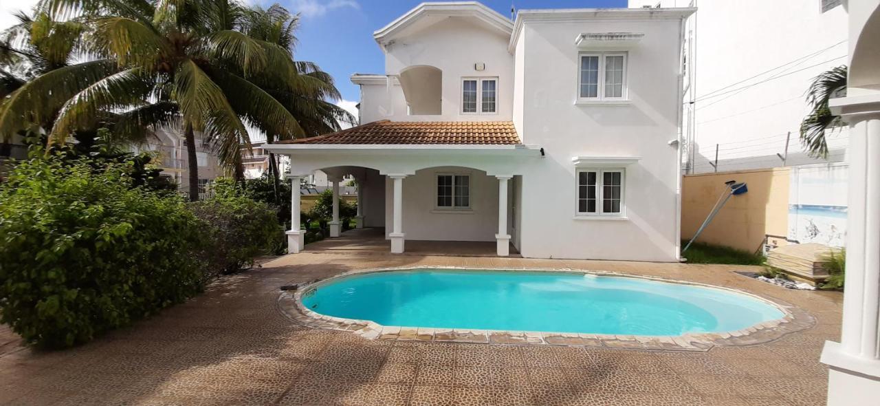 Villa Le Reve D'Or A 150M De La Plage Flic en Flac Exterior photo